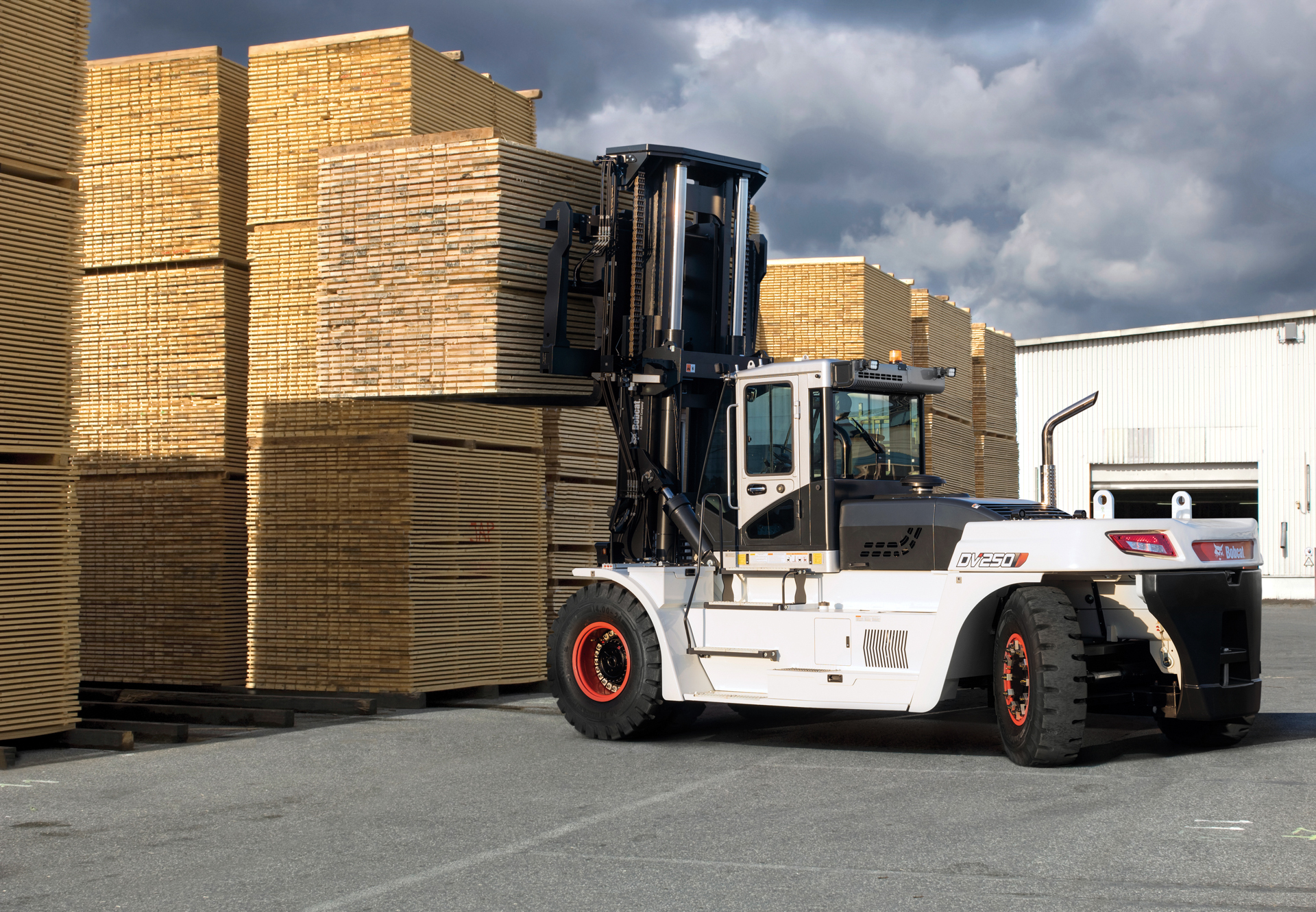 Bobcat Dv250s 7 Forklift Dsc0005 110223